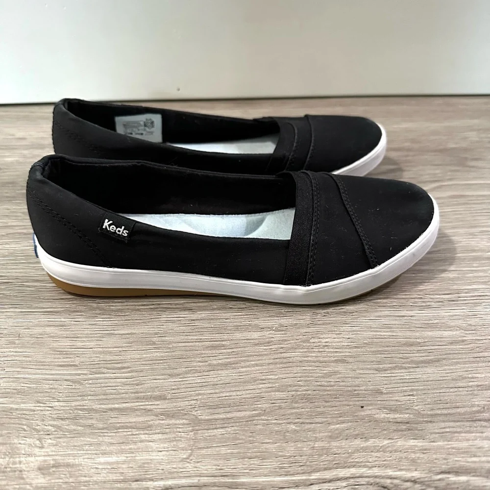 Keds Women's Black and White Flats Size 7.5 Memory Foam Comfort Sole - Picture 3 of 8